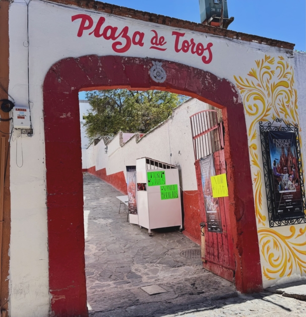 YA TEMOS BOLETOS A LA VENTA EN LA TAQUILLA DE LA PLAZA.
LOS ESPERAMOS!!!